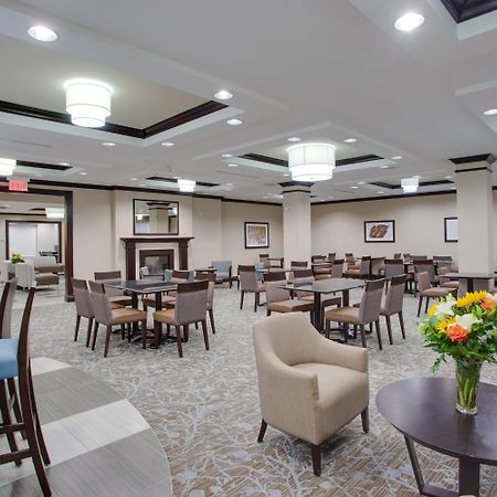 Holiday Inn Express & Suites Ottawa East-Orleans By Ihg Exterior foto
