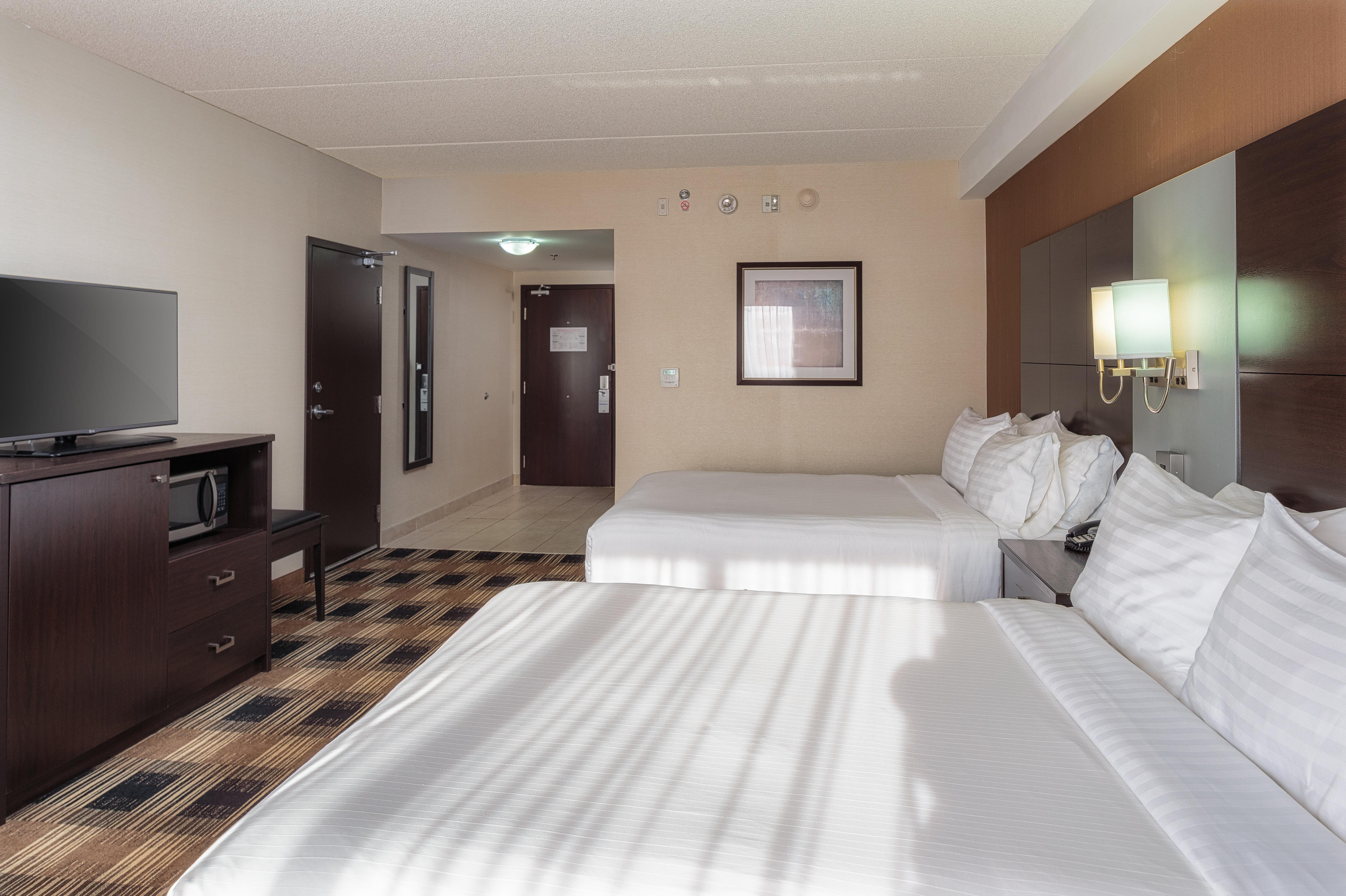 Holiday Inn Express & Suites Ottawa East-Orleans By Ihg Exterior foto