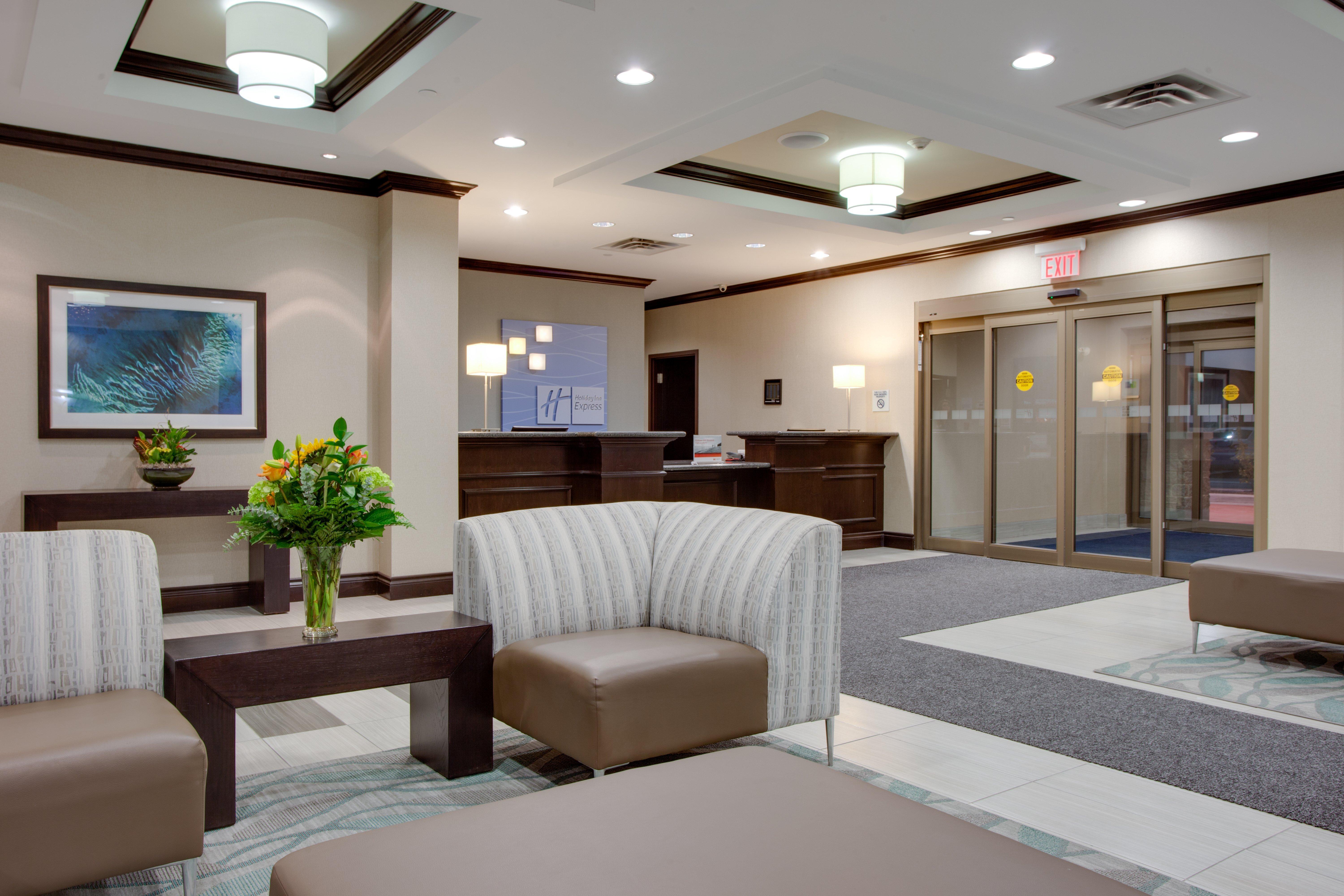 Holiday Inn Express & Suites Ottawa East-Orleans By Ihg Exterior foto