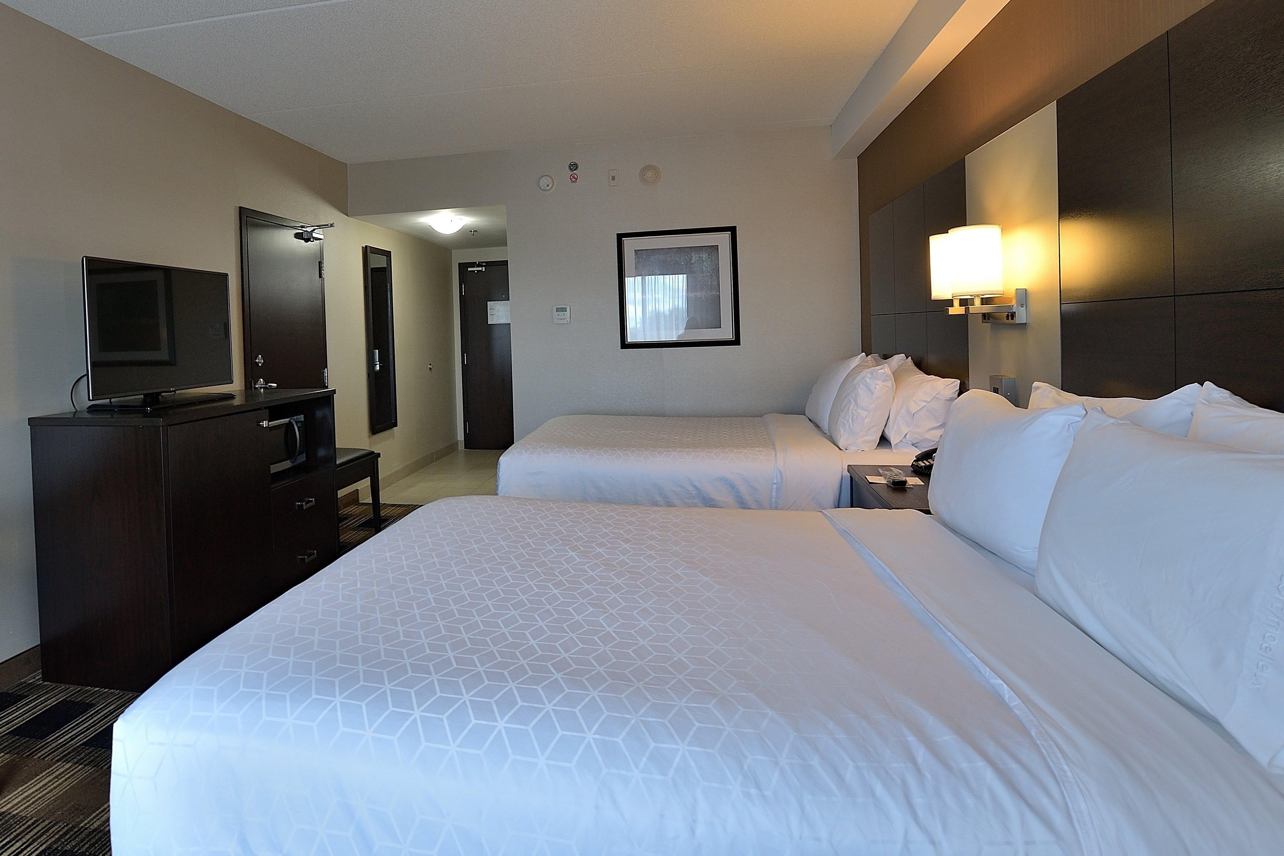 Holiday Inn Express & Suites Ottawa East-Orleans By Ihg Exterior foto