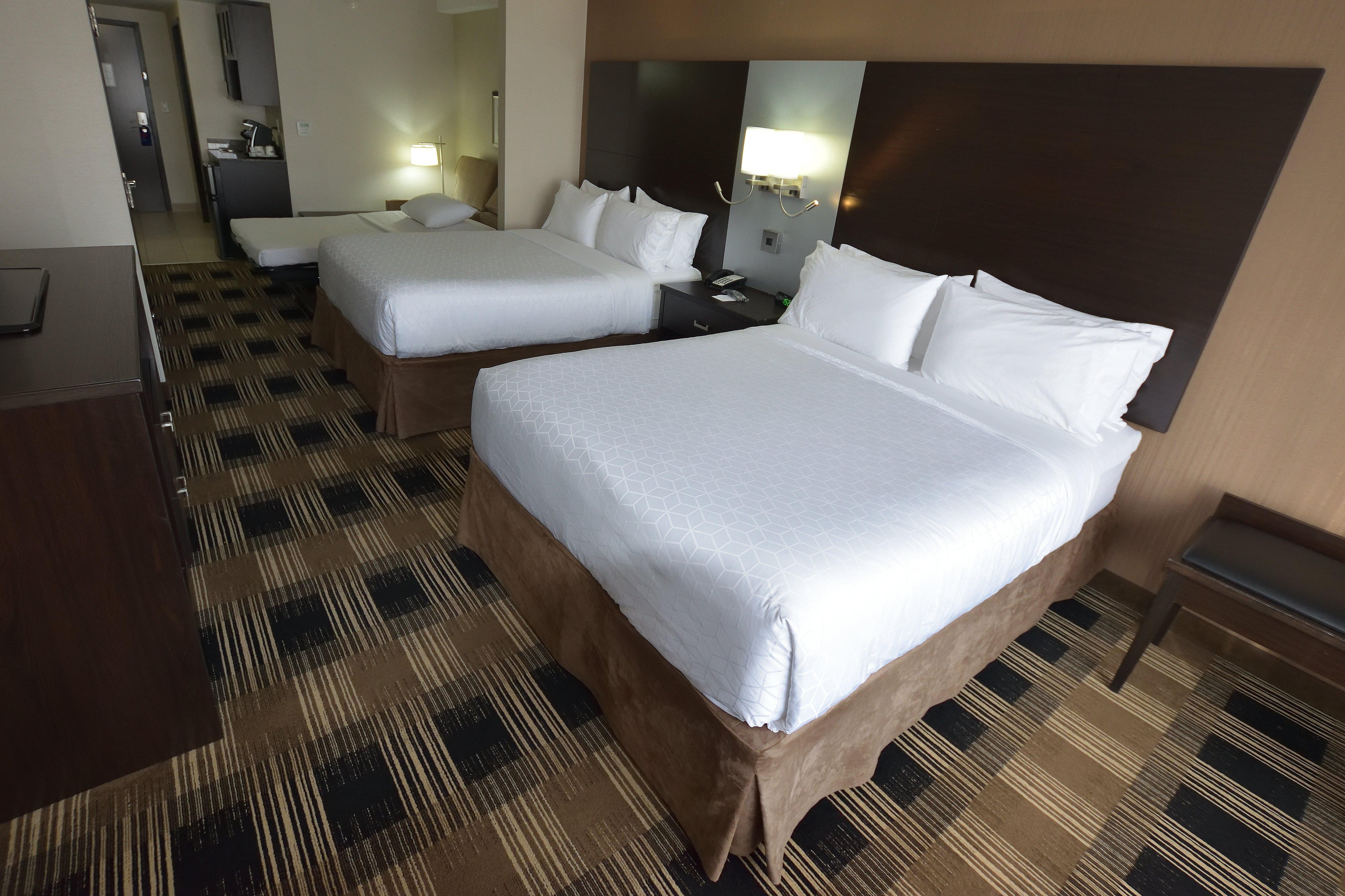 Holiday Inn Express & Suites Ottawa East-Orleans By Ihg Exterior foto