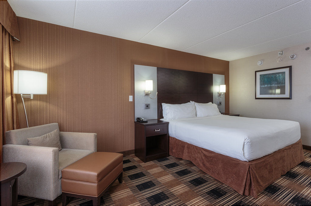 Holiday Inn Express & Suites Ottawa East-Orleans By Ihg Exterior foto